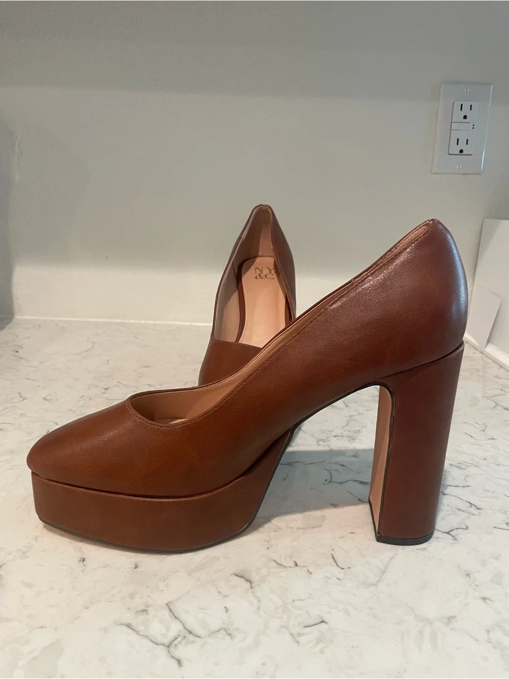 New York & Company Brown Platform Block Heel Pumps